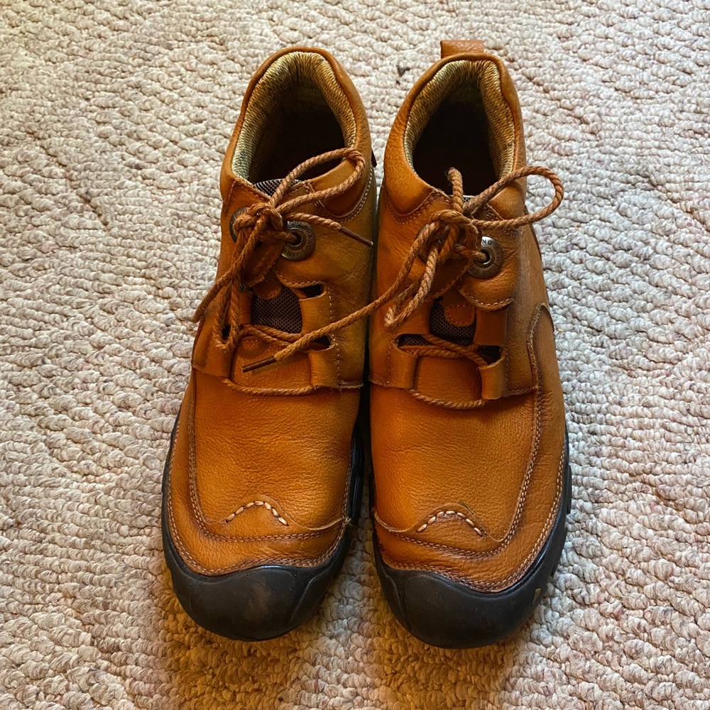 Leather casual hiking boots tan leather size 12 /46